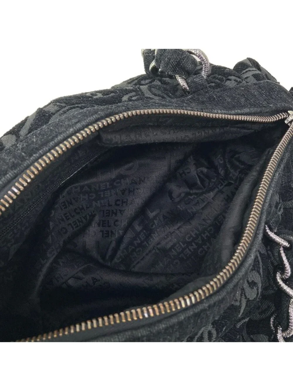 Chanel Shoulder Bag Black Silver CC Logo